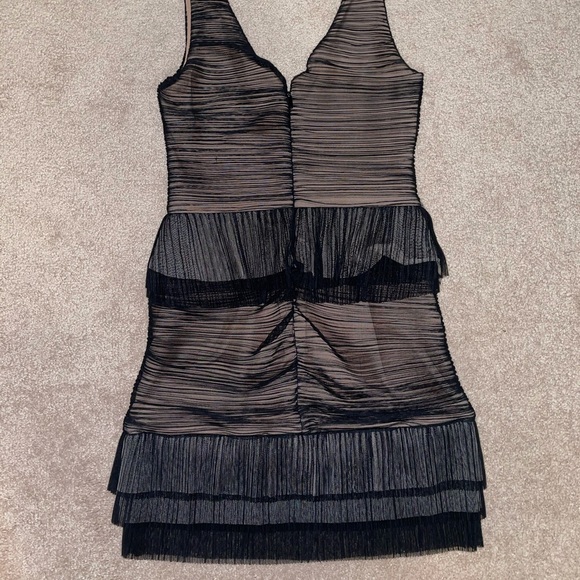 BNWT BCBGMaxAzria dress - Picture 3 of 6